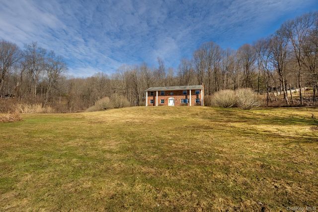 5 Equestrian Acres Lane, Brewster, NY 10509