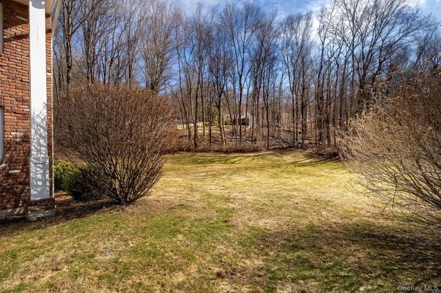 5 Equestrian Acres Lane, Brewster, NY 10509