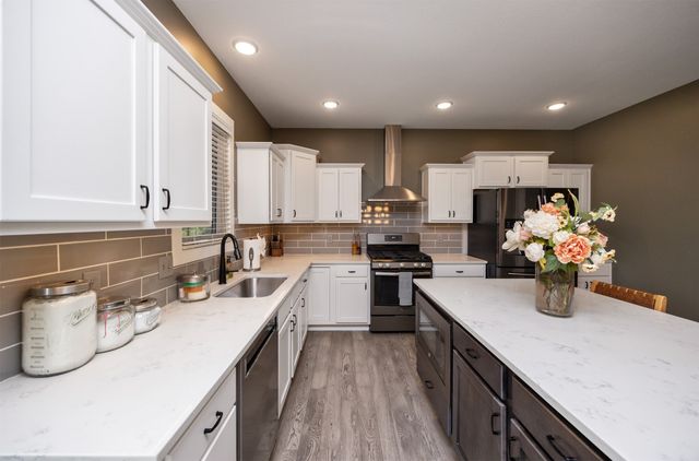 2005 SE Justice Court, Ankeny, IA 50021