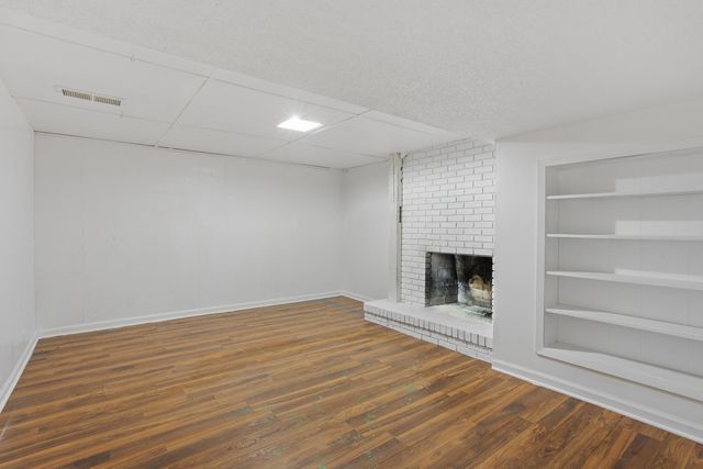 2381 Pagel Road, Mendota Heights, MN 55120