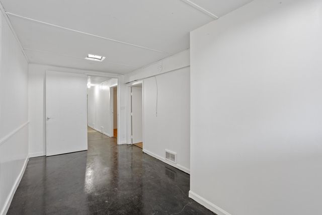 2381 Pagel Road, Mendota Heights, MN 55120