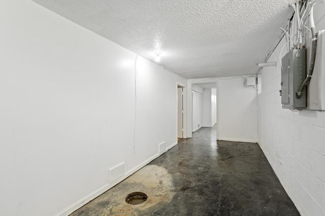 2381 Pagel Road, Mendota Heights, MN 55120