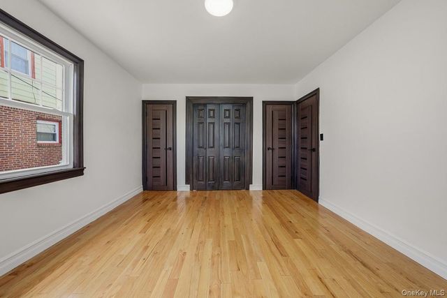 118-27 201st Street, Saint Albans, NY 11412