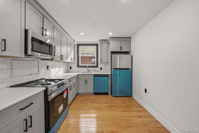 118-27 201st Street, Saint Albans, NY 11412