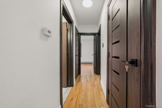 118-27 201st Street, Saint Albans, NY 11412