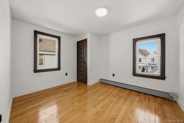 118-27 201st Street, Saint Albans, NY 11412