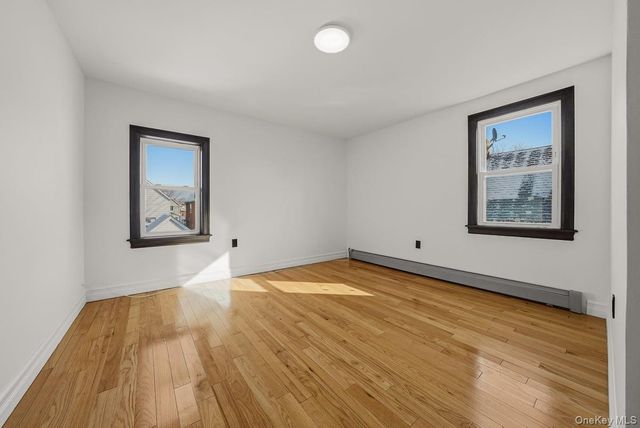 118-27 201st Street, Saint Albans, NY 11412