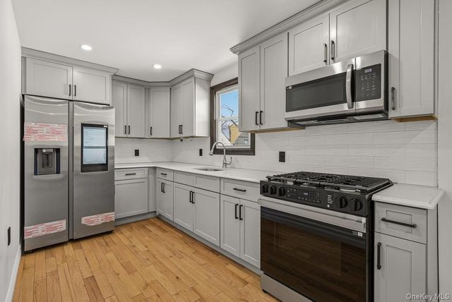 118-27 201st Street, Saint Albans, NY 11412