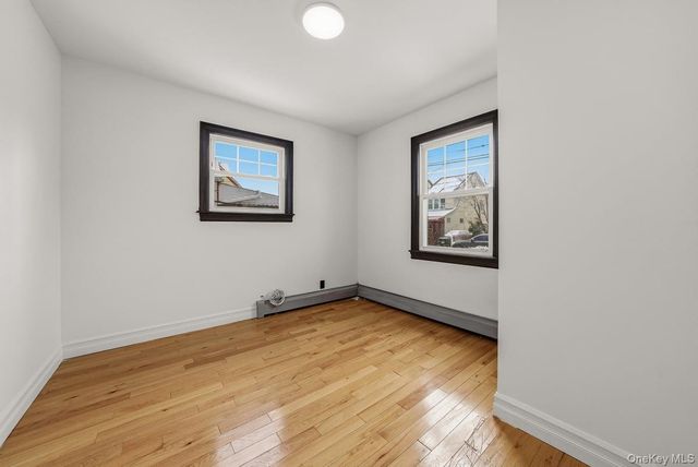 118-27 201st Street, Saint Albans, NY 11412