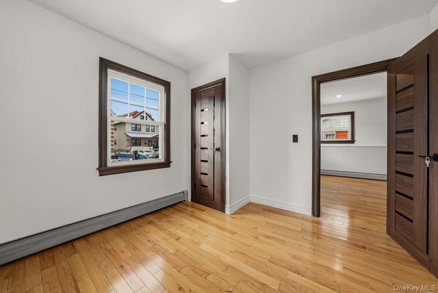 118-27 201st Street, Saint Albans, NY 11412