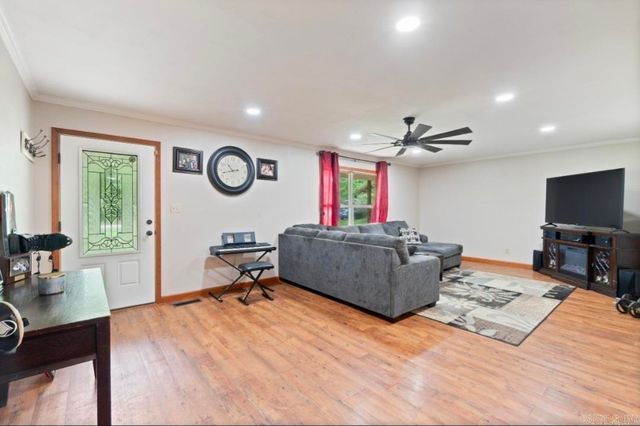 601 Valley Drive, Heber Springs, AR 72543