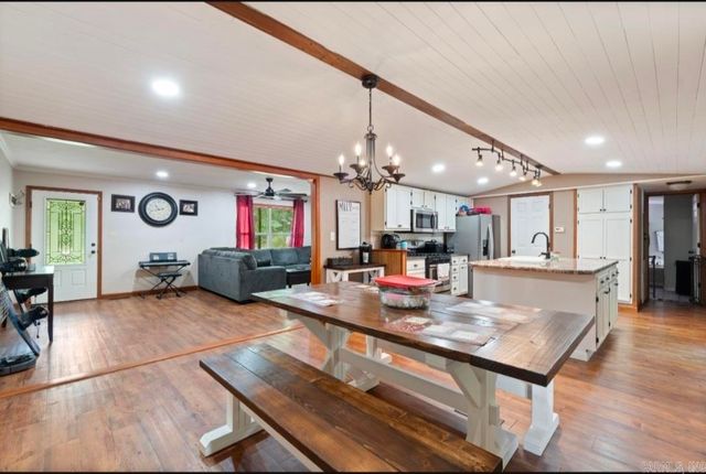 601 Valley Drive, Heber Springs, AR 72543