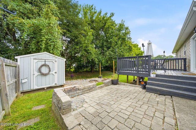 328 Deer Park Way, Mt Washington, KY 40047