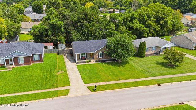328 Deer Park Way, Mt Washington, KY 40047