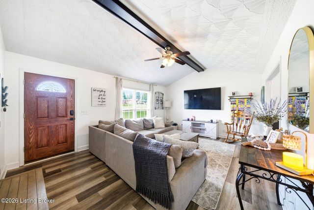 328 Deer Park Way, Mt Washington, KY 40047