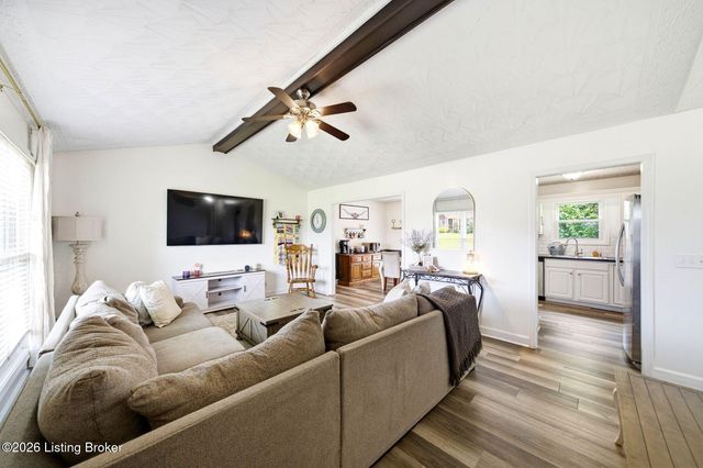 328 Deer Park Way, Mt Washington, KY 40047