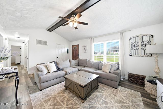 328 Deer Park Way, Mt Washington, KY 40047