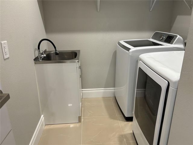 1976 GREENBRIAR TERRACE, Davenport, FL 33837