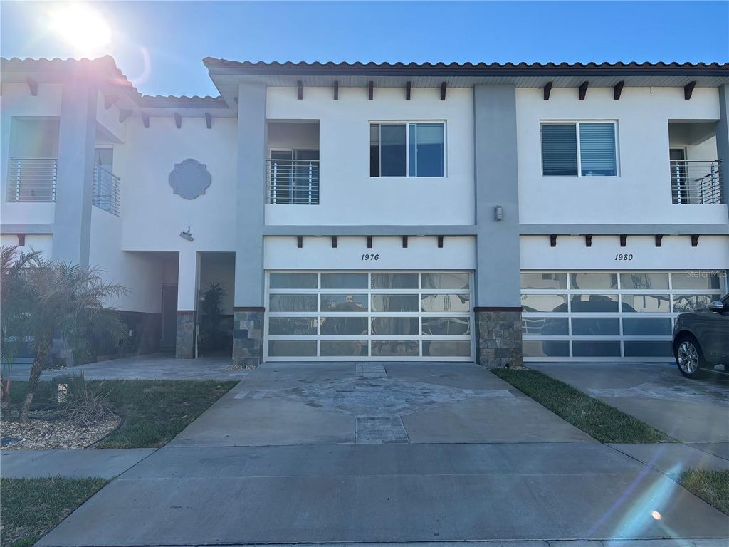 1976 GREENBRIAR TERRACE, Davenport, FL 33837