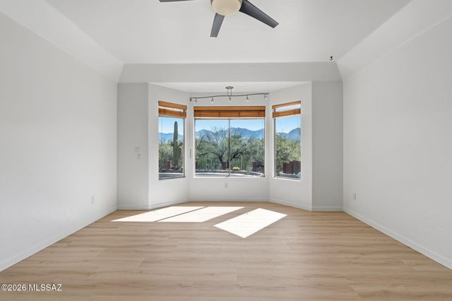 11414 N Verch Way, Tucson, AZ 85737