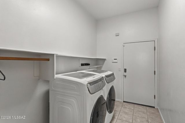 11414 N Verch Way, Tucson, AZ 85737