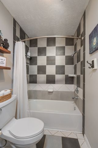 216 Rouse Rd, Dickson, TN 37055