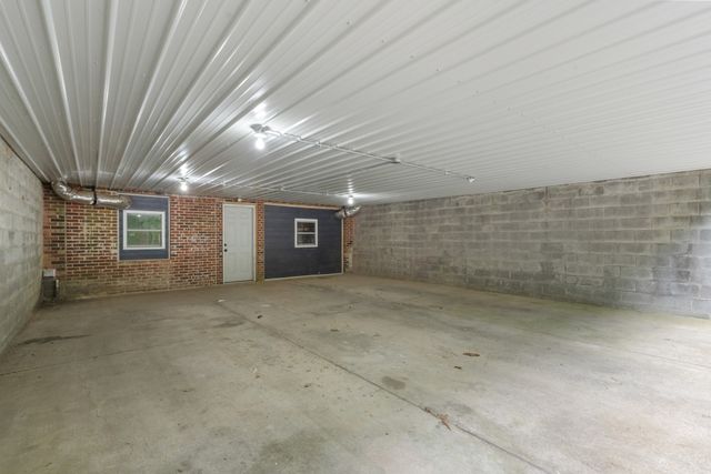 216 Rouse Rd, Dickson, TN 37055