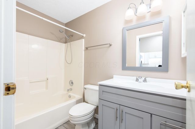 4914 Drayton Road, Hilliard, OH 43026