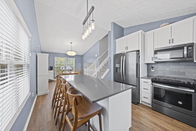 111 Fieldcrest Drive, Delaware, OH 43015