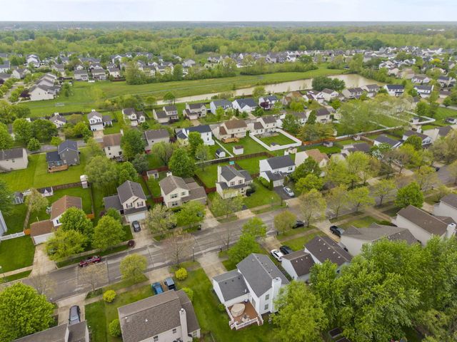 111 Fieldcrest Drive, Delaware, OH 43015