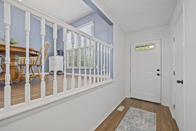 111 Fieldcrest Drive, Delaware, OH 43015