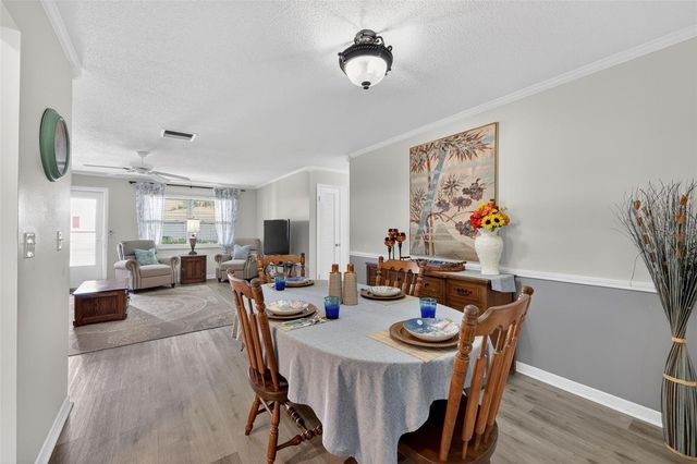 9208 142ND STREET, Seminole, FL 33776