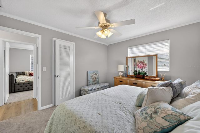 9208 142ND STREET, Seminole, FL 33776