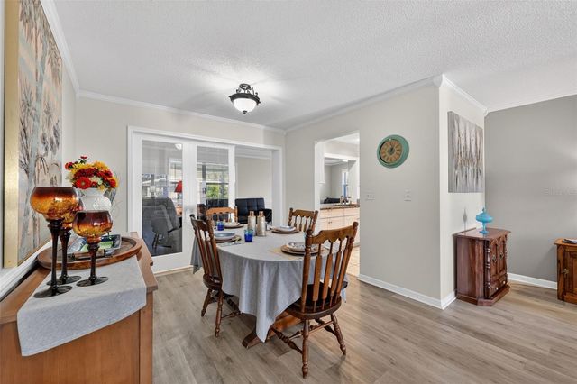 9208 142ND STREET, Seminole, FL 33776