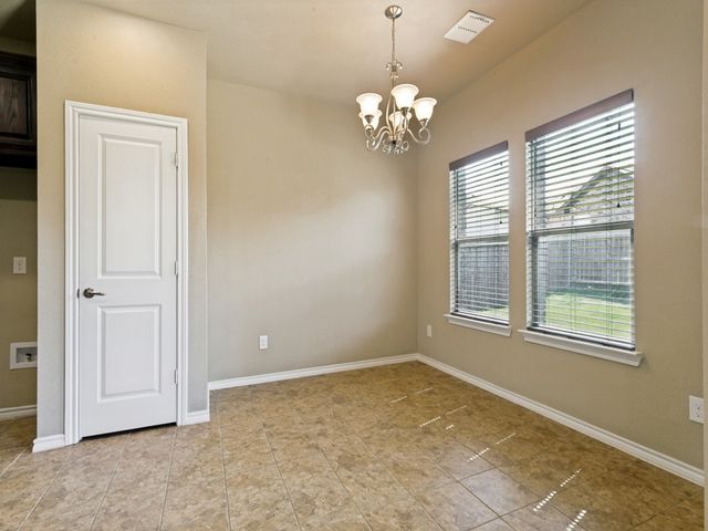 4009 Kensington Drive, Sanger, TX 76266
