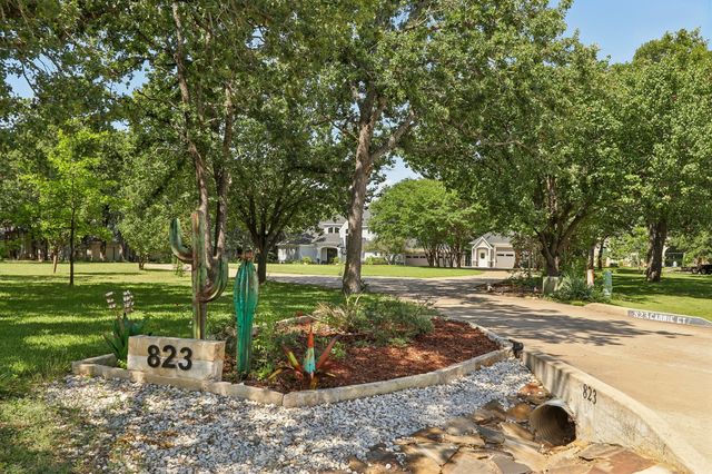 823 Carrie Court, Lakewood Village, TX 75068
