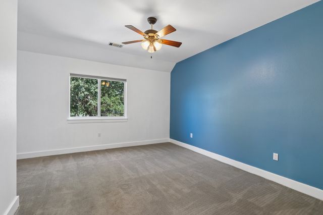 823 Carrie Court, Lakewood Village, TX 75068