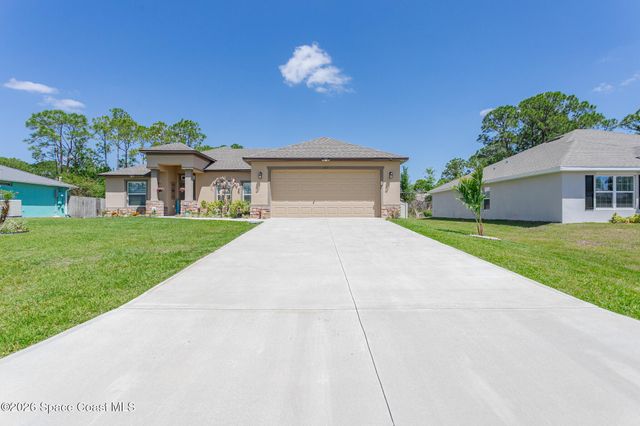 1771 Monrovia Street NW, Palm Bay, FL 32907