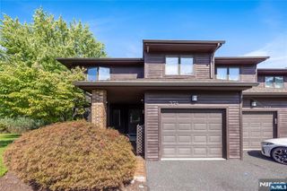 374 French Court, Teaneck, NJ 07666