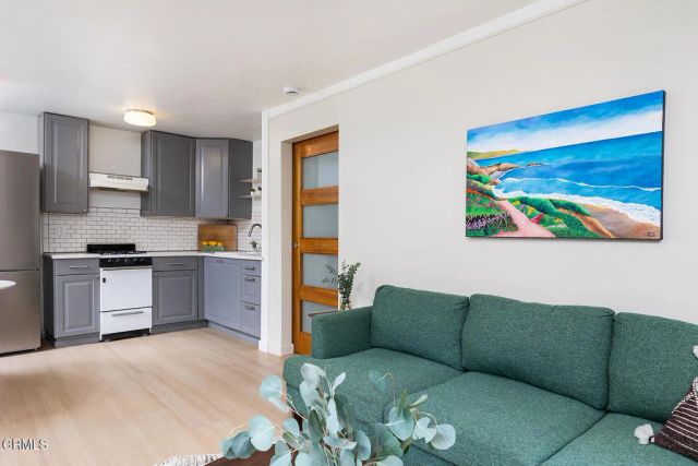 808-810 N Vendome Street, Silver Lake, CA 90026