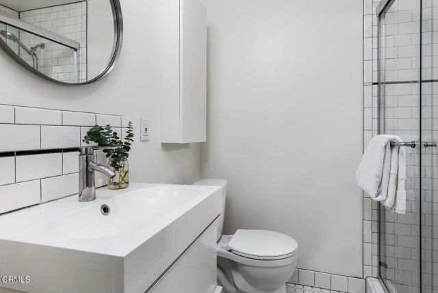 808-810 N Vendome Street, Silver Lake, CA 90026