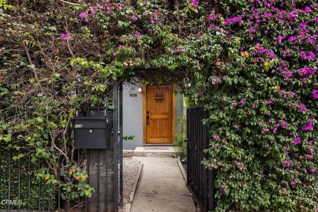 808-810 N Vendome Street, Silver Lake, CA 90026