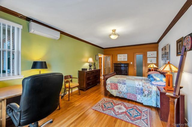 162-41 Powells Cove Boulevard 2J, Beechhurst, NY 11357