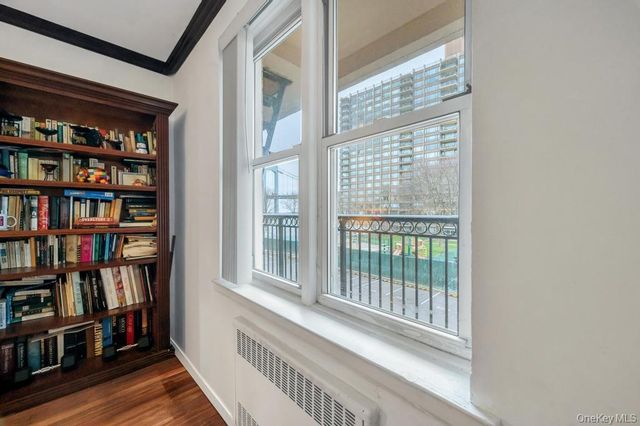 162-41 Powells Cove Boulevard 2J, Beechhurst, NY 11357
