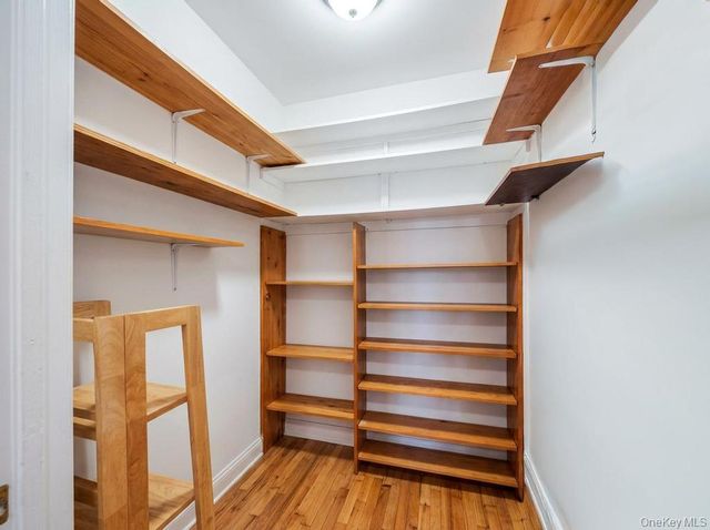 162-41 Powells Cove Boulevard 2J, Beechhurst, NY 11357