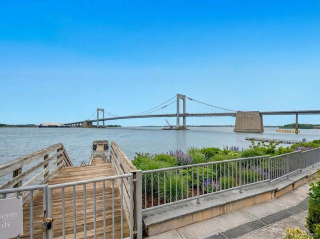 162-41 Powells Cove Boulevard 2J, Beechhurst, NY 11357