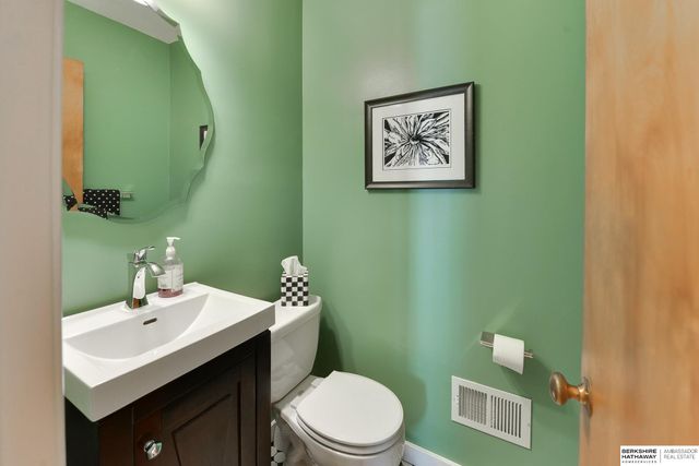 7974 Hickory Street, Omaha, NE 68124