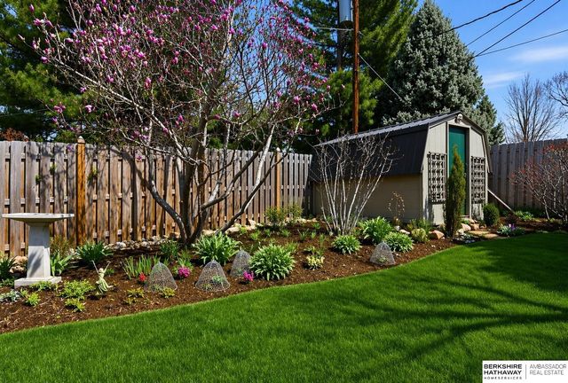 7974 Hickory Street, Omaha, NE 68124