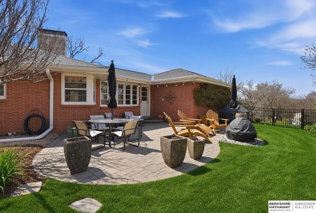 7974 Hickory Street, Omaha, NE 68124