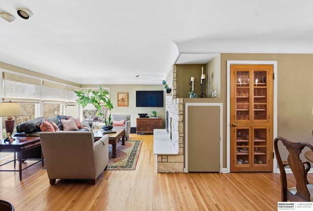 7974 Hickory Street, Omaha, NE 68124